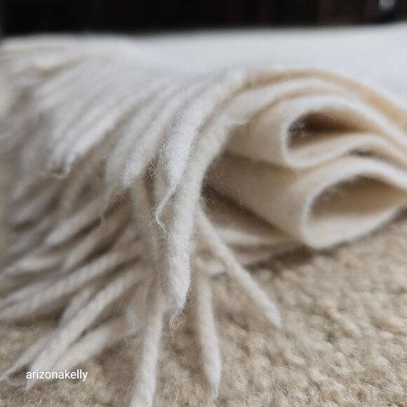 Felted Cashmere Scarf THICK ivory - Picture 14 of 16